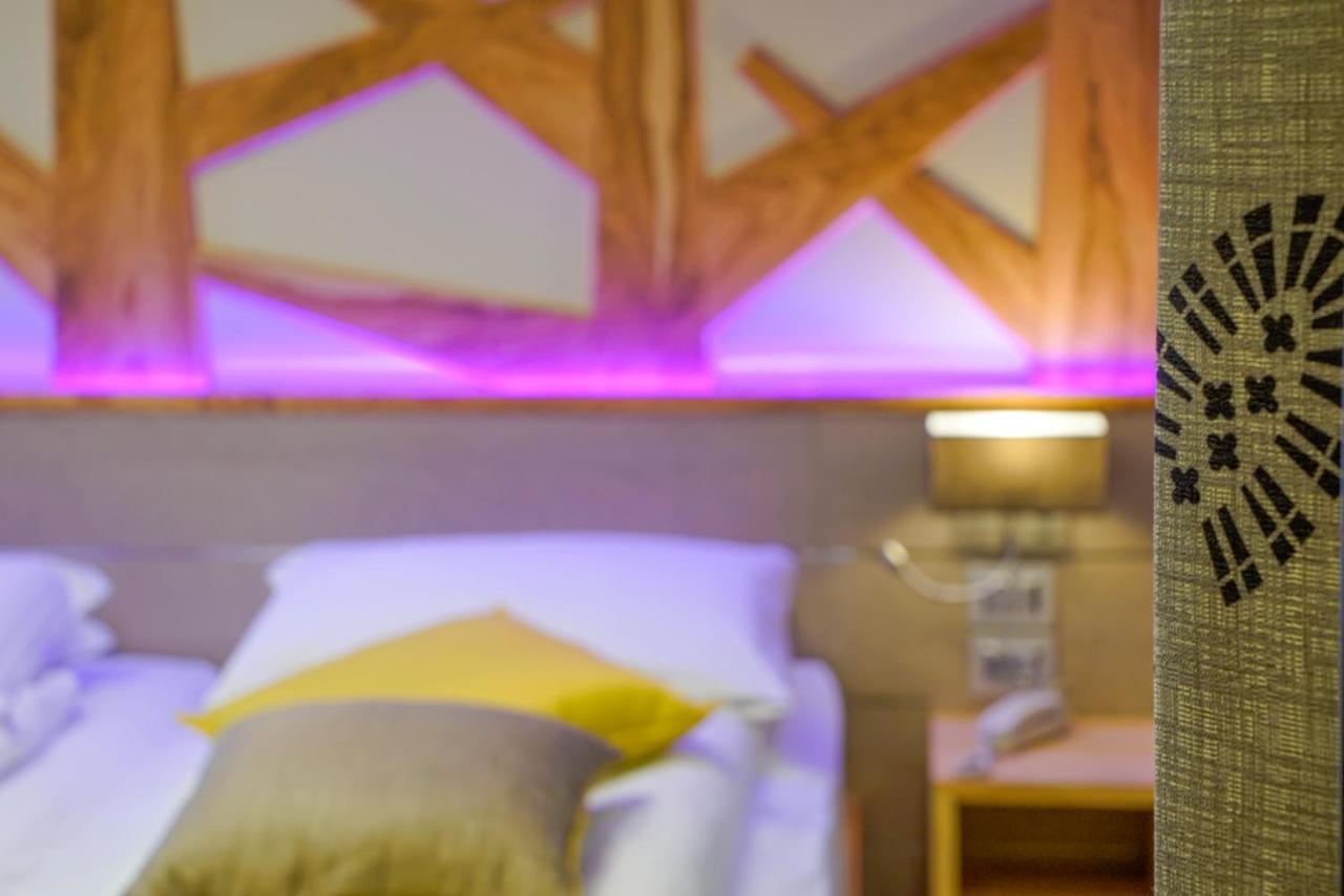 Aktivhotel Santalucia Torbole Sul Garda Eksteriør bilde