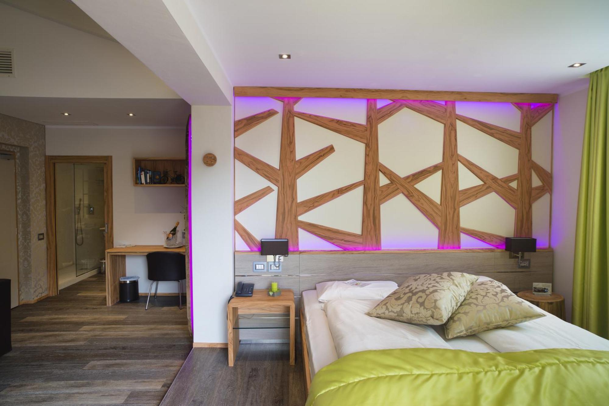 Aktivhotel Santalucia Torbole Sul Garda Rom bilde