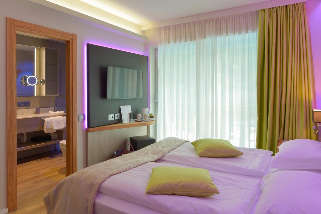 Aktivhotel Santalucia Torbole Sul Garda Eksteriør bilde
