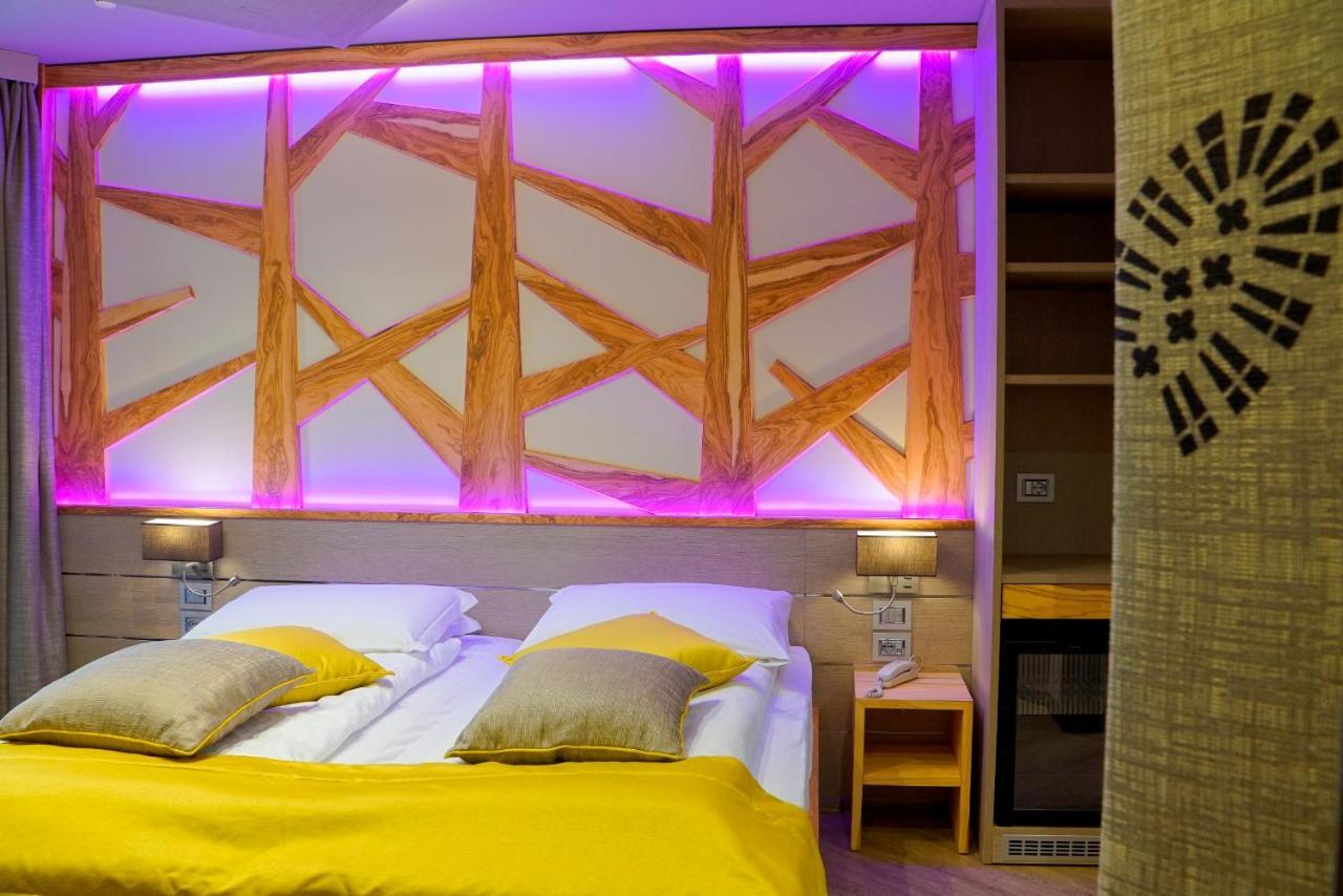 Aktivhotel Santalucia Torbole Sul Garda Eksteriør bilde